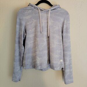 Vuori sweatshirt